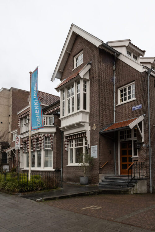 Afspraak door u zelf in te plannen in onze agenda